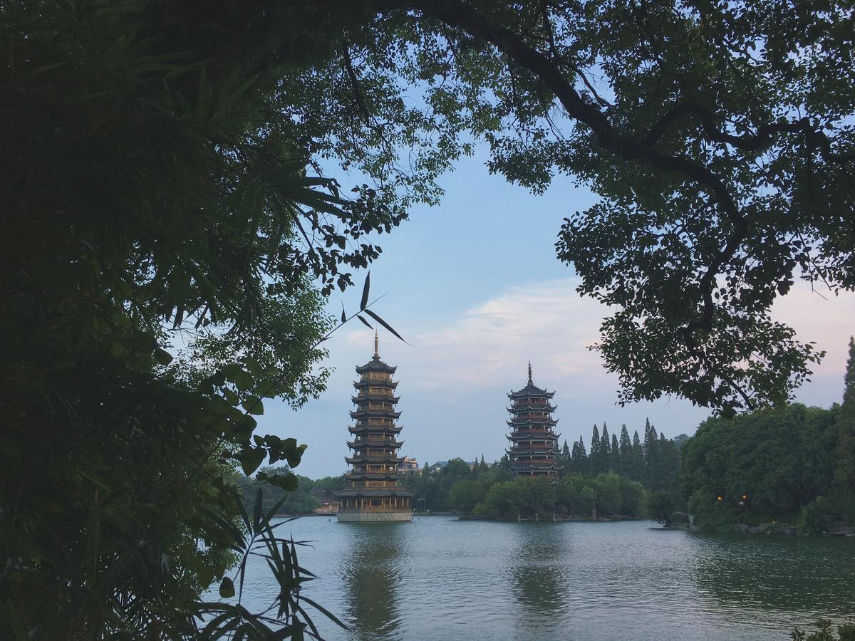 Guilin Cyan Box Guest House Exteriör bild